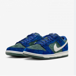 Nike Dunk SB Retro Low Top Wear-resistant Men and Womens Shoes White Green Blue HF3704-400